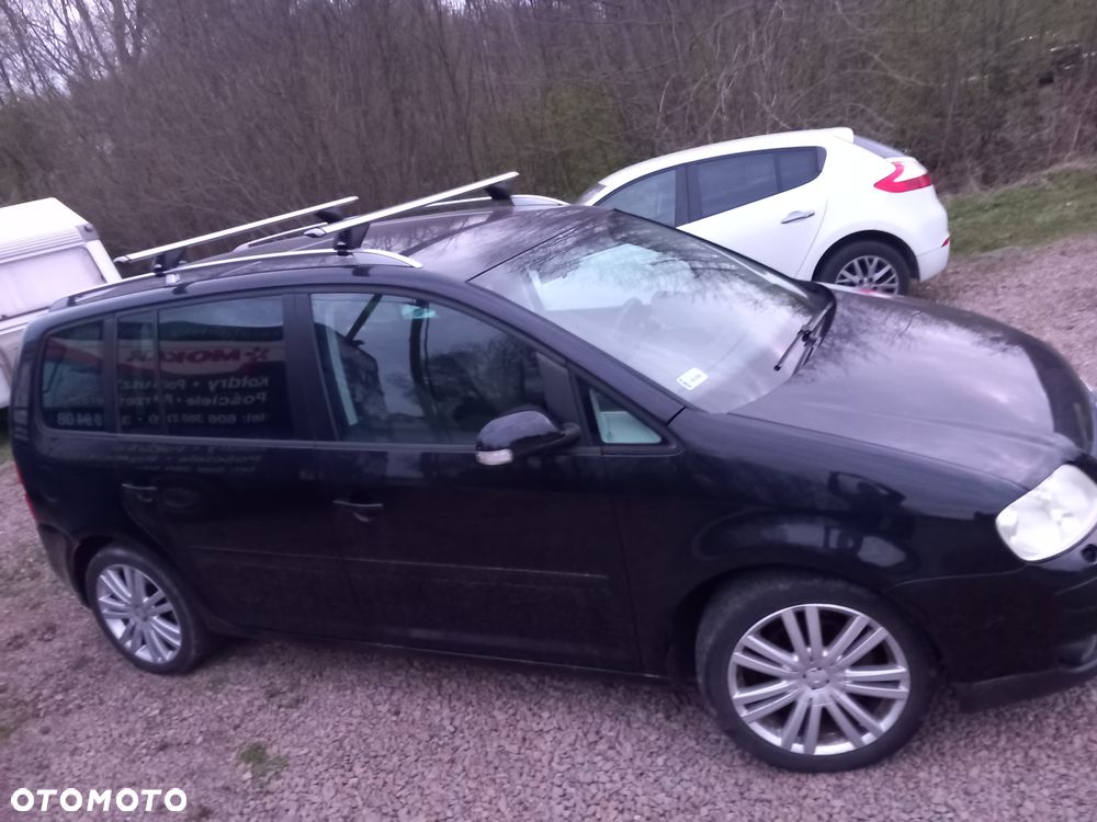 Volkswagen Touran 1.9 TDI DPF Trendline - 24