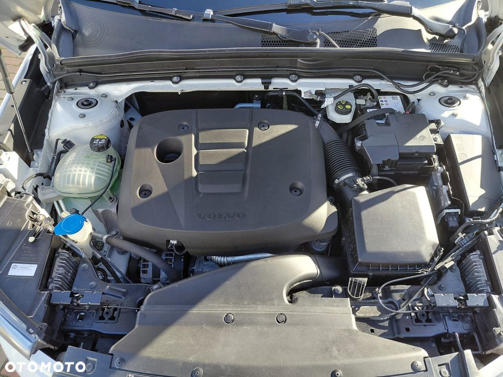 Volvo XC 40 D3 AWD Inscription - 9