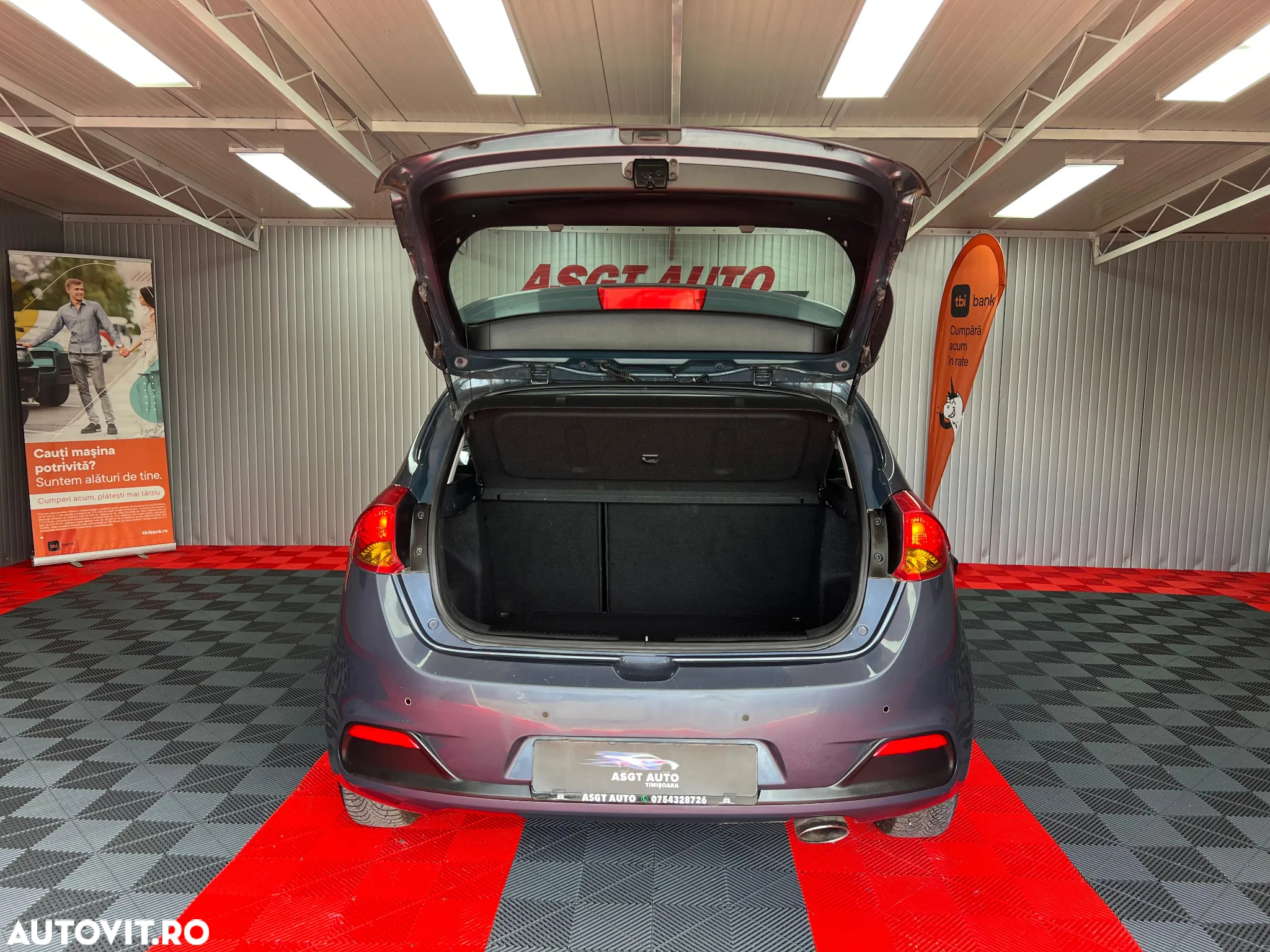 Kia Ceed - 16