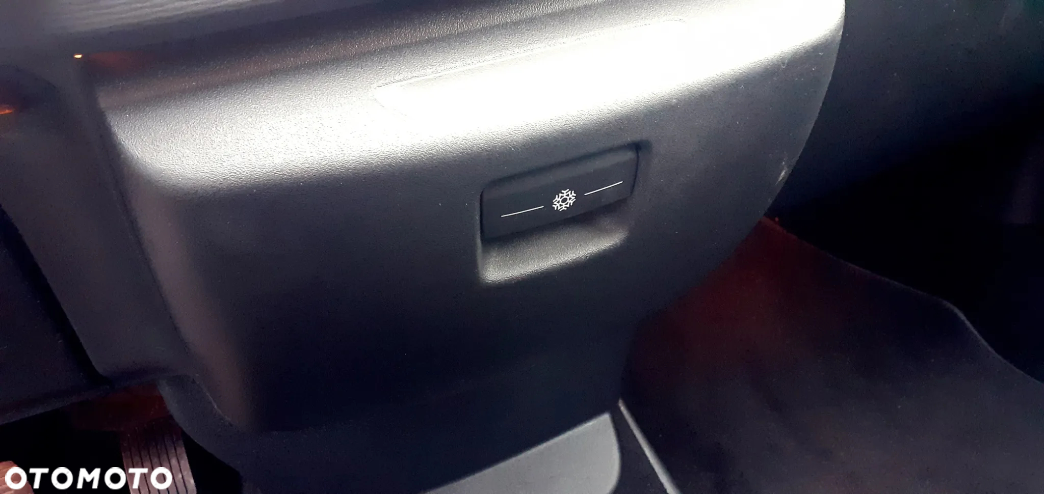 Citroën C4 Grand Picasso 2.0 16V Exclusive - 30