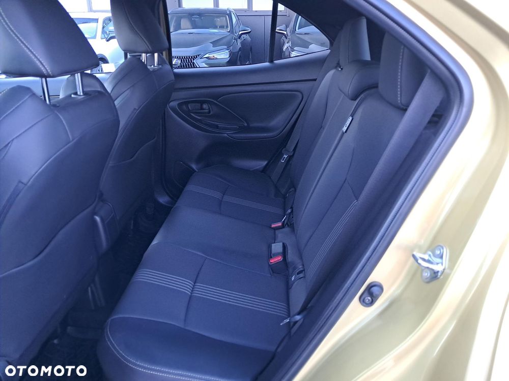 Toyota Yaris Cross Hybrid 1.5 Adventure - 14