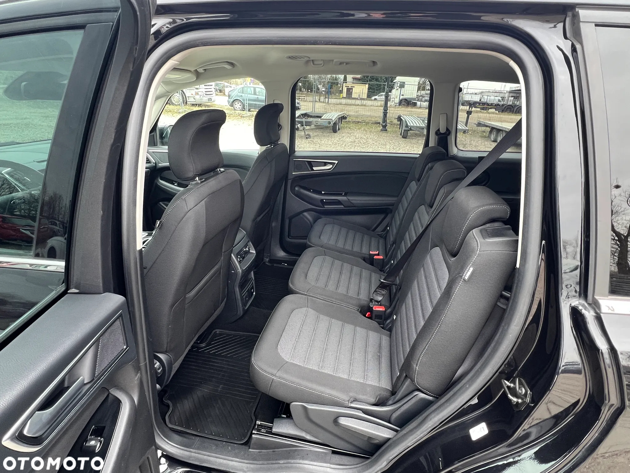 Ford Galaxy 2.0 EcoBlue S&S TITANIUM - 24