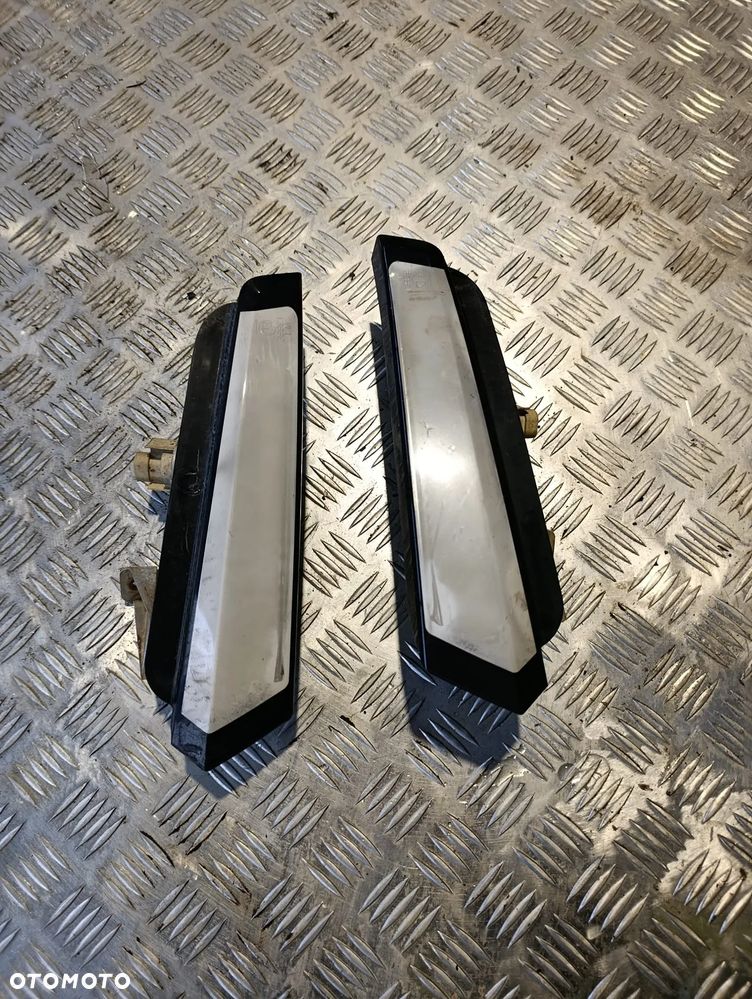 Kierunkowskaz Iveco daily 14- lewy przód przedni 465309999 - 1