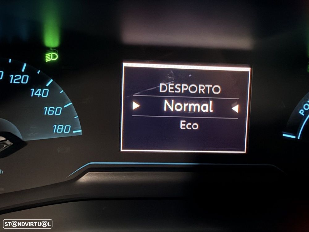 Peugeot e-208 50 kWh Active - 18