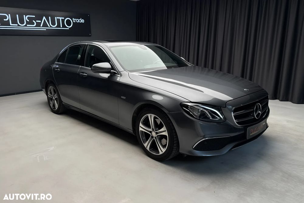 Mercedes-Benz E 200 4MATIC Aut. - 1