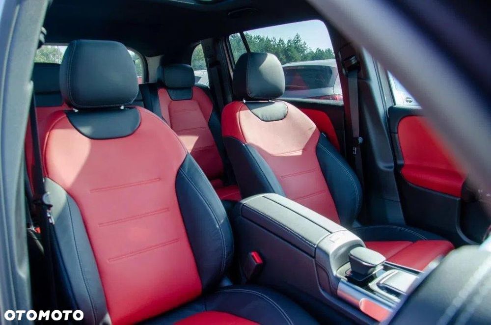 Mercedes-Benz GLB AMG 35 4-Matic - 4