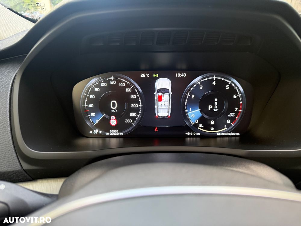 Volvo XC 90 B5 MHEV AWD 5 locuri Momentum - 12