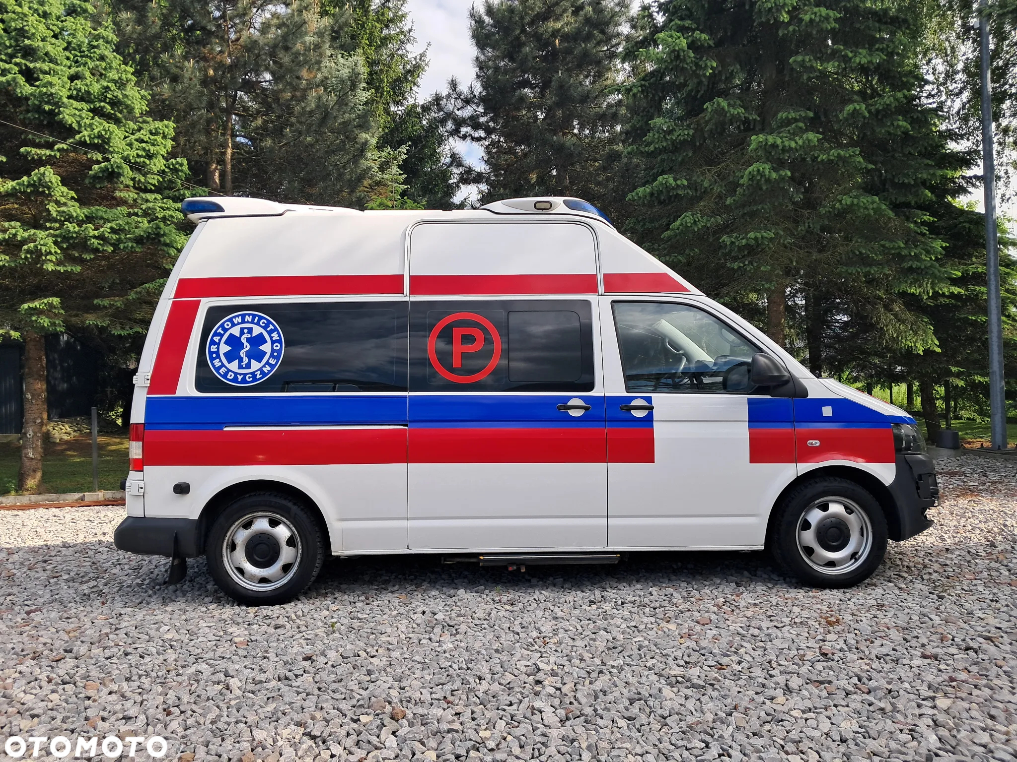 Volkswagen Transporter T5 Karetka Ambulans 4X4 - 15