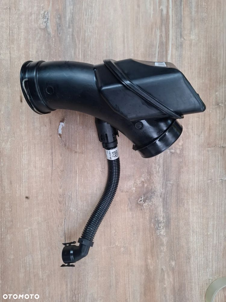 BMW X4 G02 2.0D RURA POWIETRZA 8587573 - 1