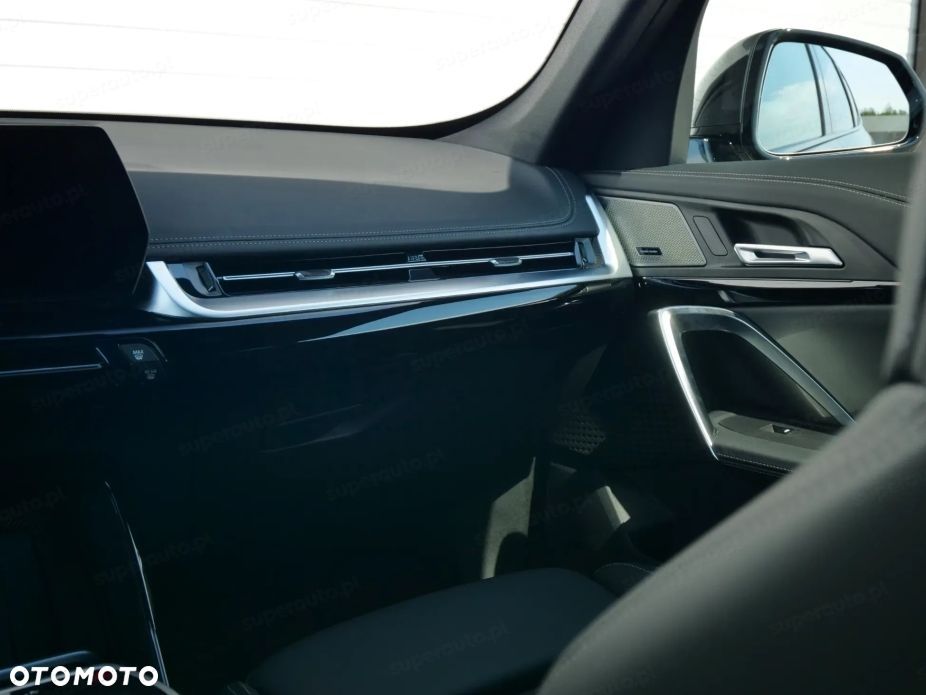 BMW X1 - 15