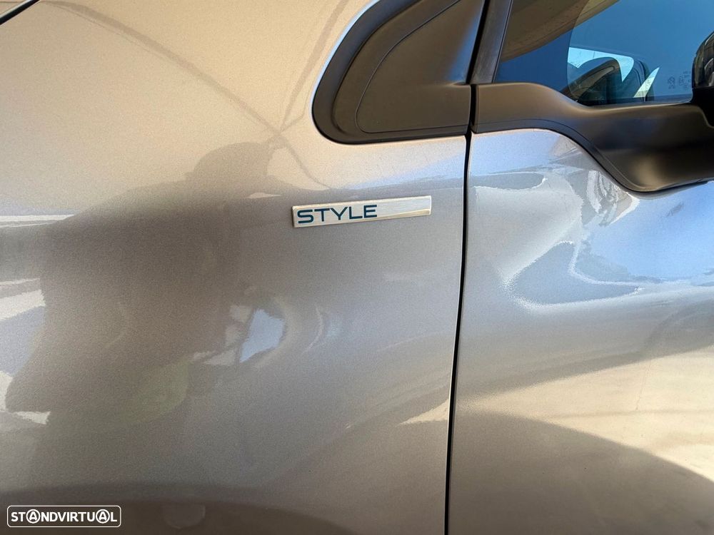 Peugeot 2008 1.2 PureTech Style - 22