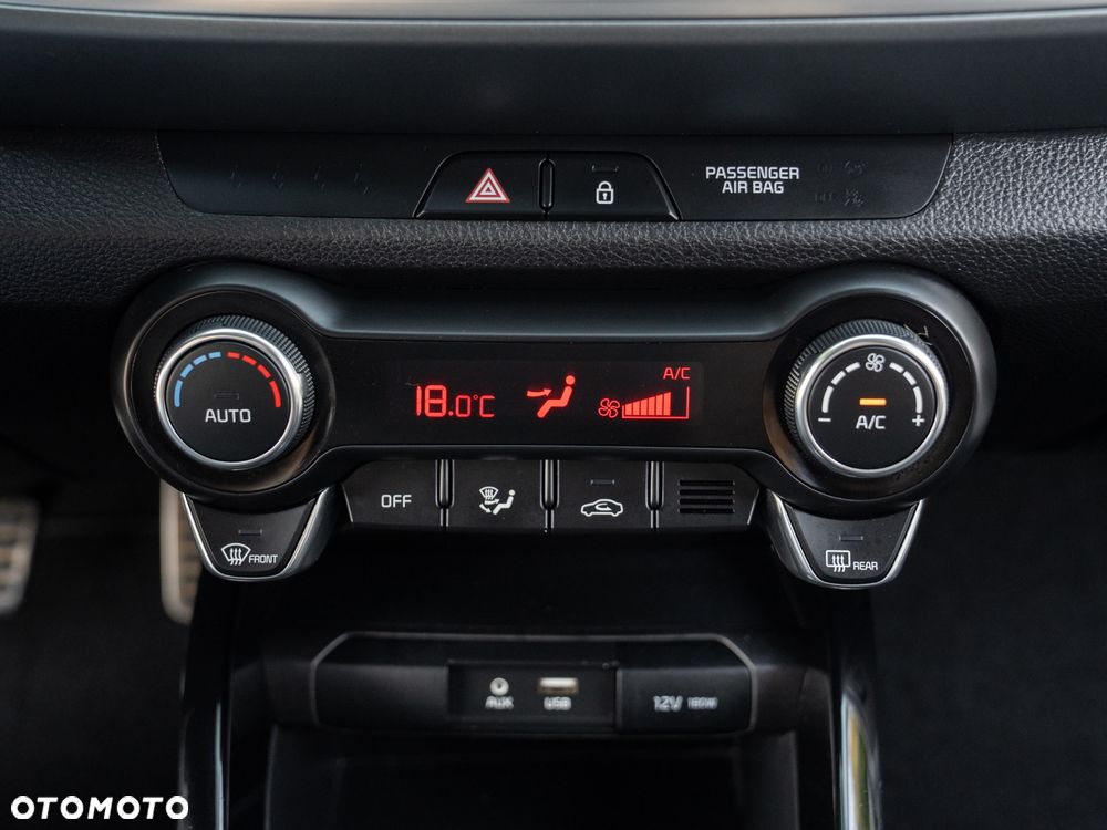 Kia Stonic 1.4 L - 37