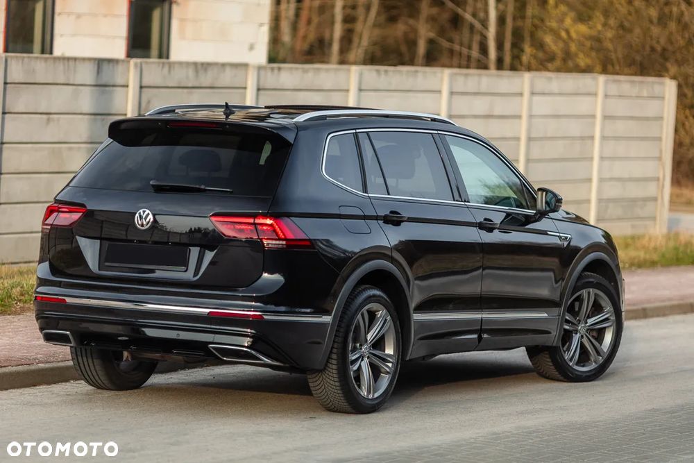 Volkswagen Tiguan Allspace - 11