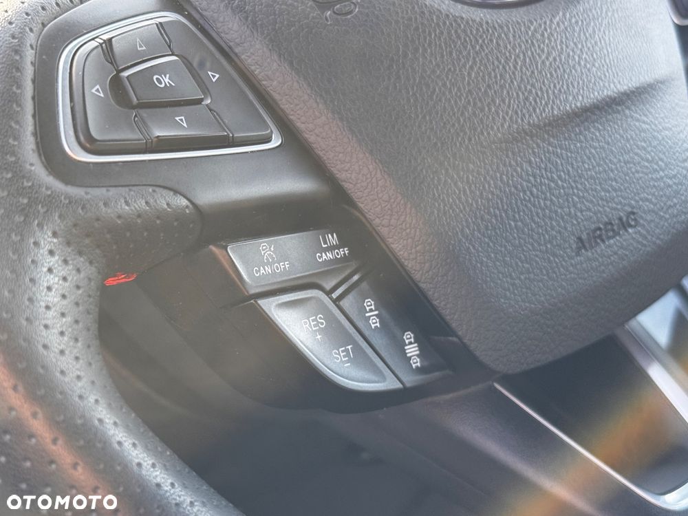 Ford Kuga ver-1-5-ecoblue-st--line - 17