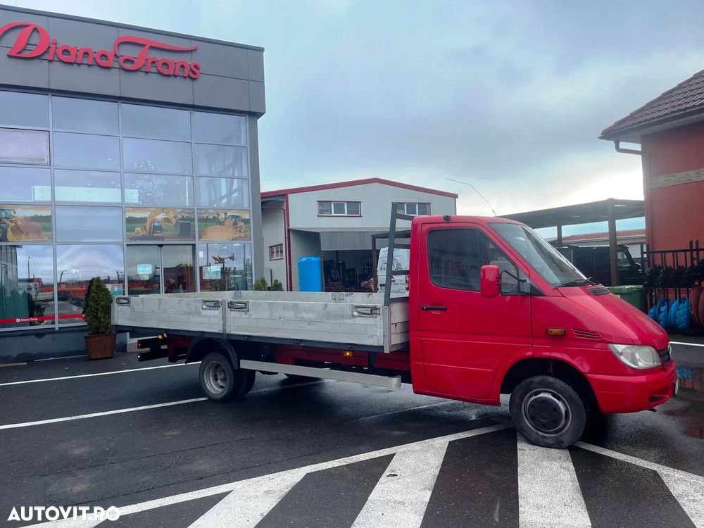 Mercedes-Benz Sprinter - 6