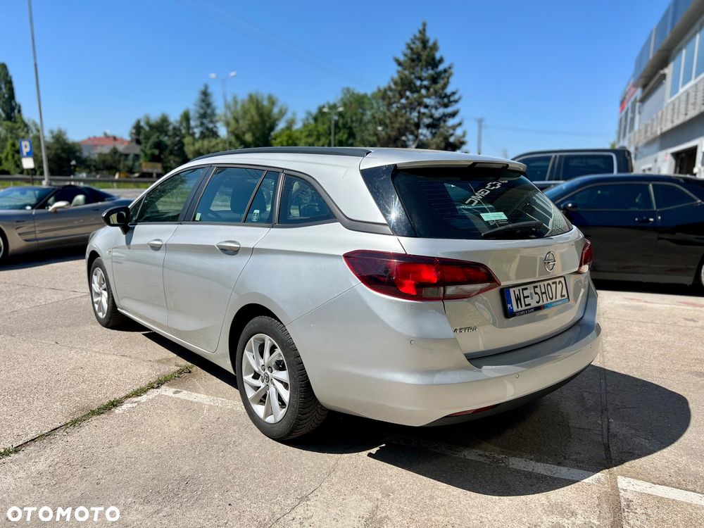 Opel Astra - 4