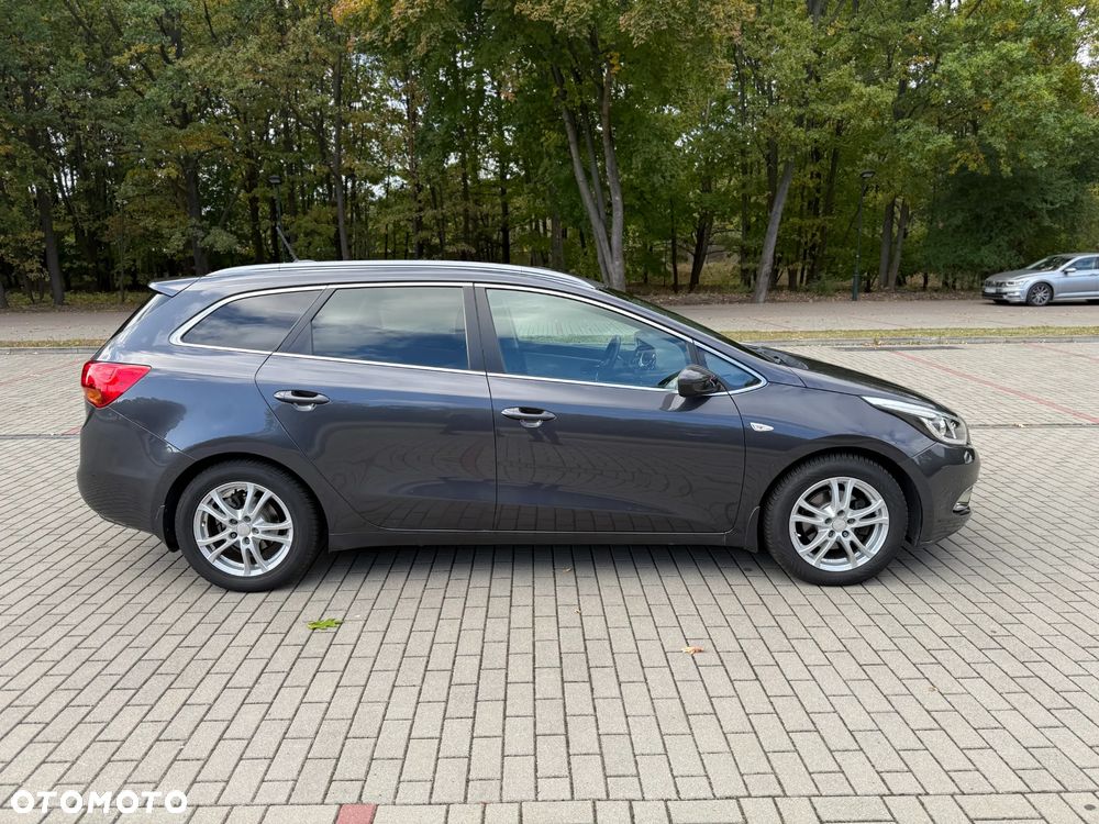 Kia Ceed Cee'd 1.6 CRDi Business Line - 10