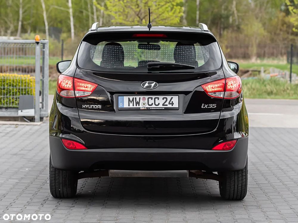 Hyundai ix35 - 11