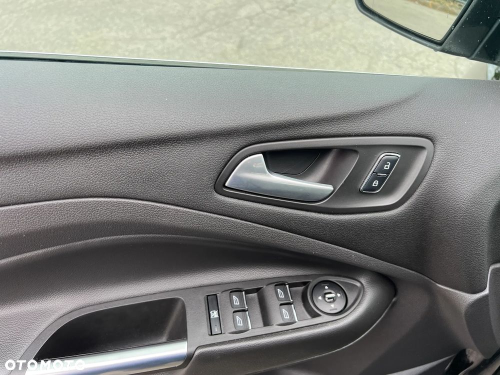 Ford C-MAX - 16