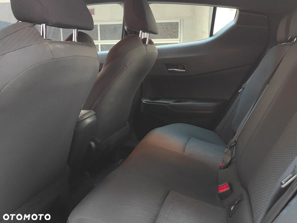 Toyota C-HR 1.2 T Comfort - 25