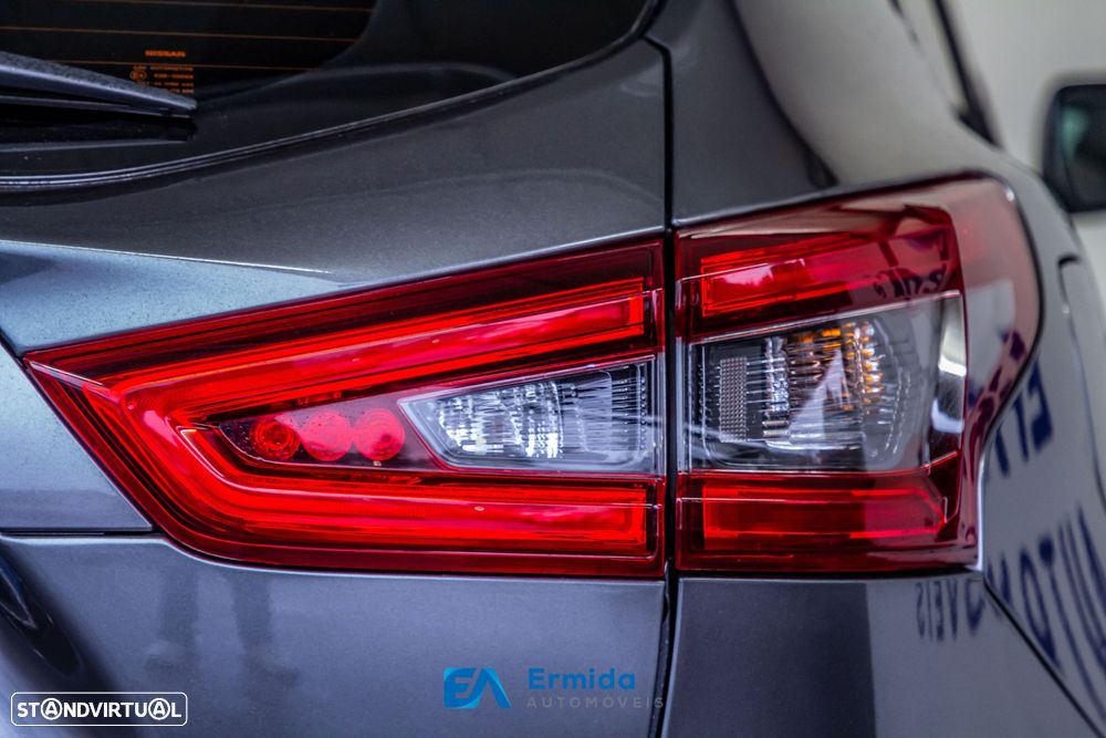 Nissan Qashqai 1.5 dCi N-Connecta - 10