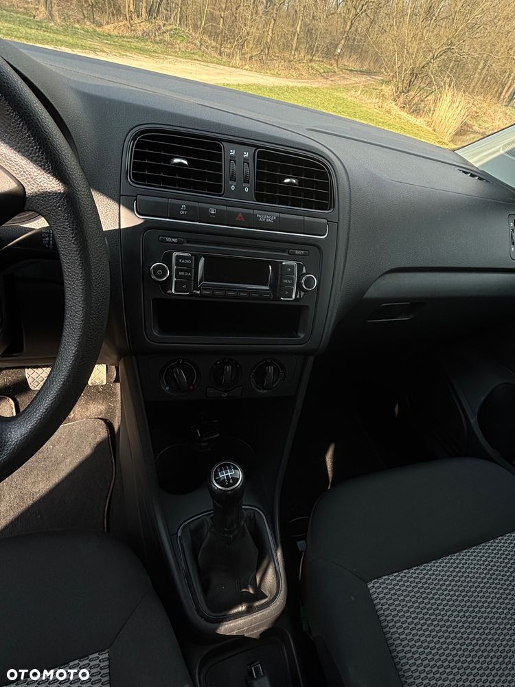 Volkswagen Polo 1.2 Team - 11