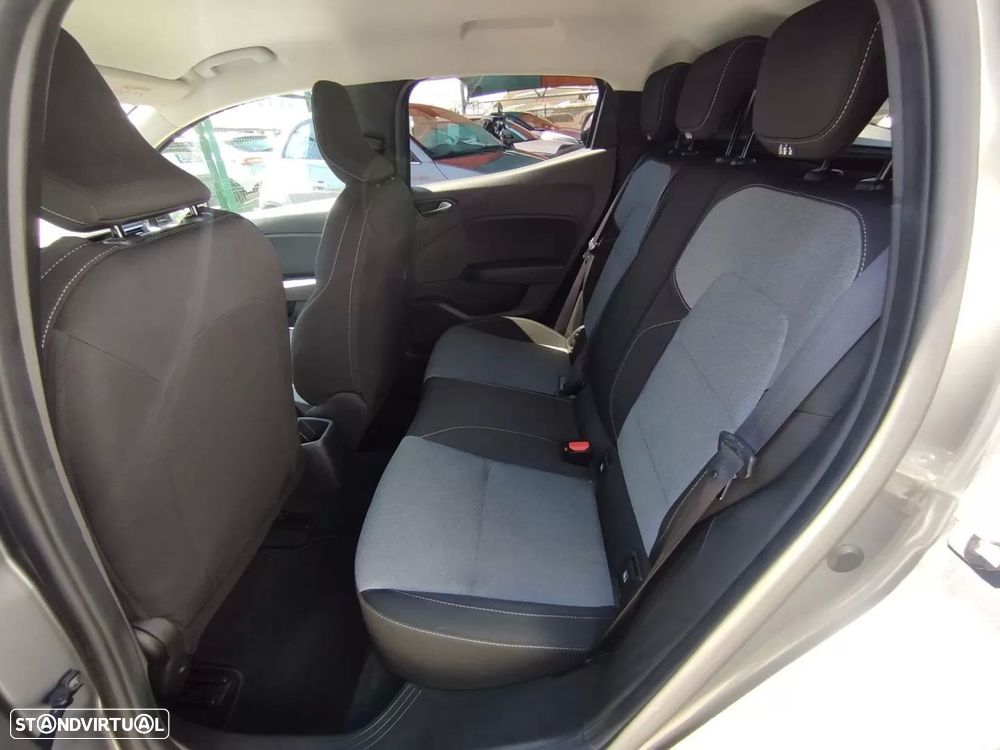 Renault Clio 1.0 TCe Evolution Bi-Fuel - 10