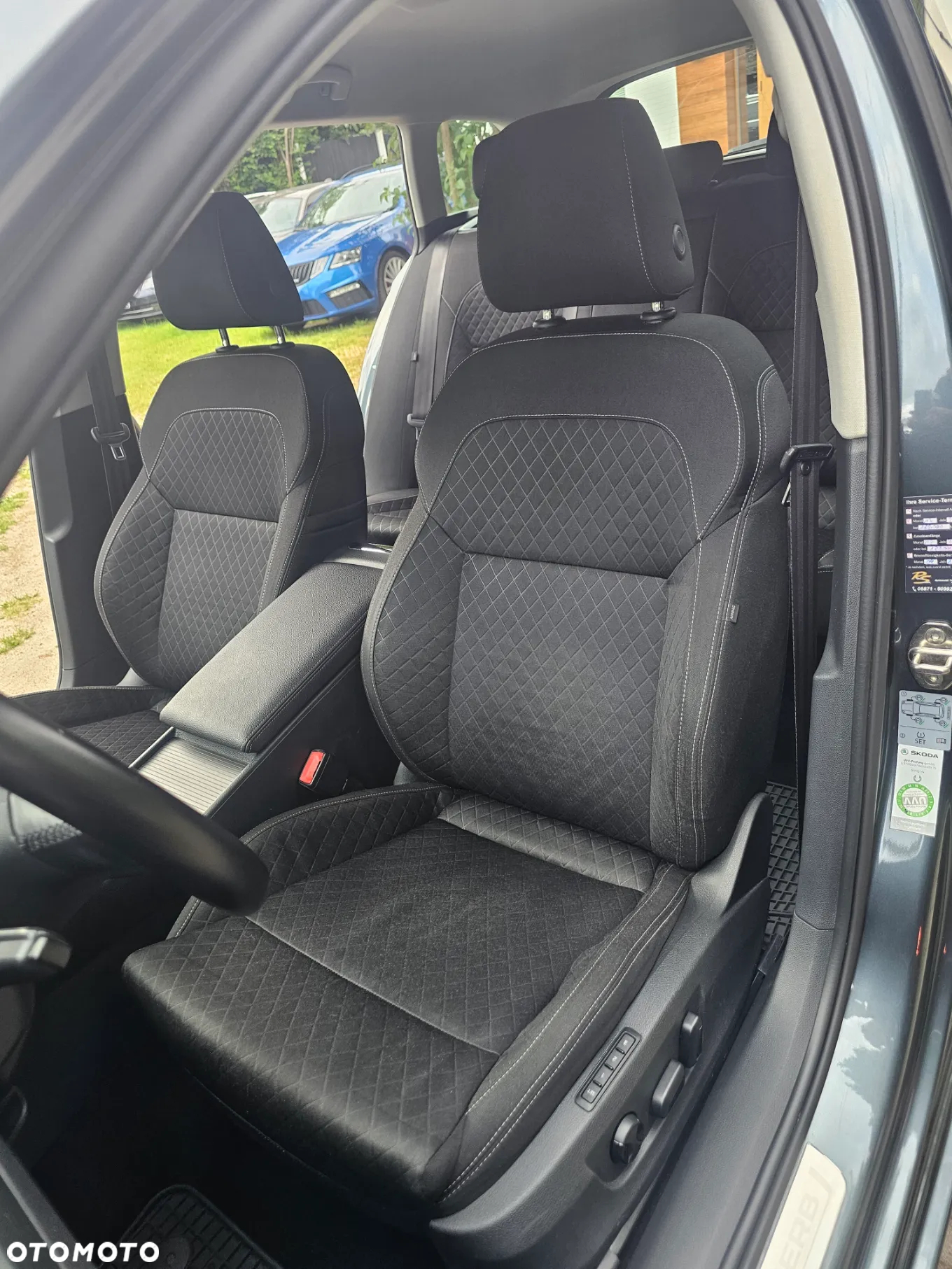 Skoda Superb 2.0 TDI DSG Premium Edition - 15