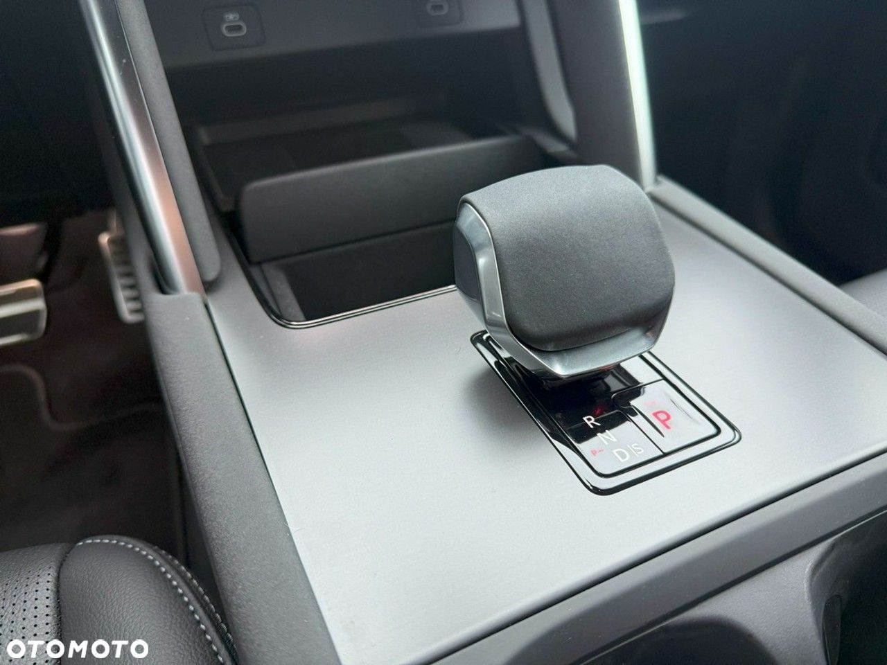 Land Rover Discovery Sport - 18