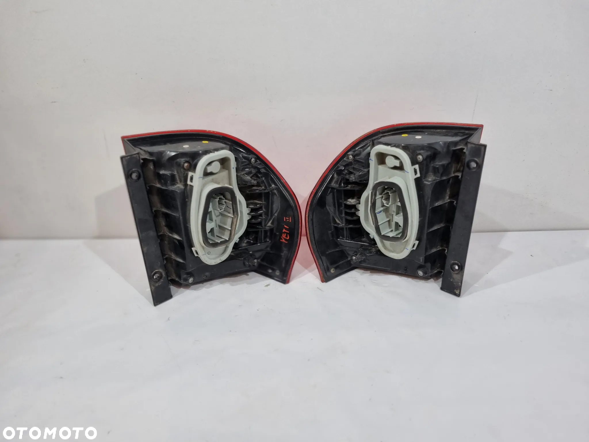 SKODA YETI LIFT LAMPA TYŁ LEWA PRAWA LED 5LD945095 5LD945096 EUROPA - 4