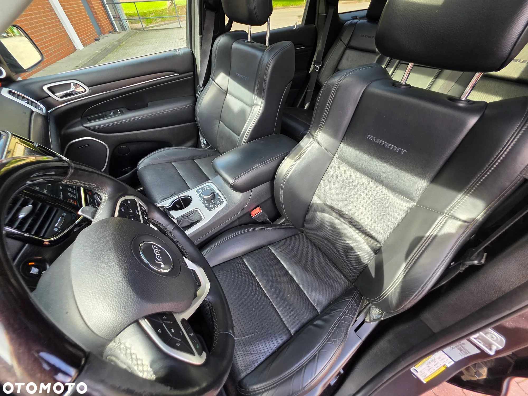 Jeep Grand Cherokee 3.0 CRD Summit - 31