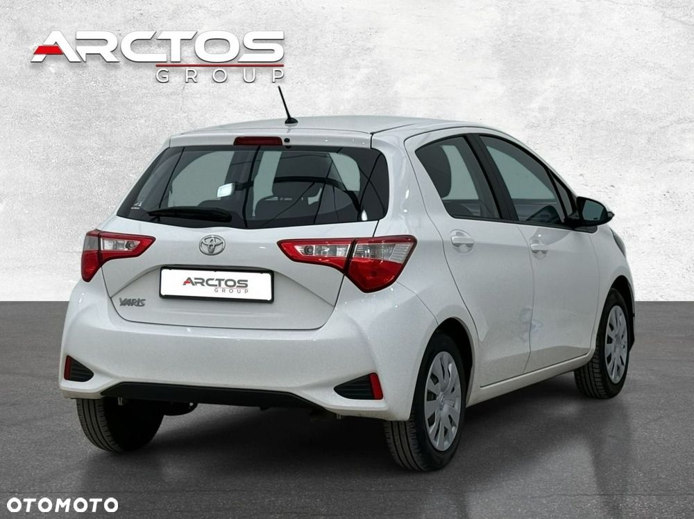 Toyota Yaris - 6