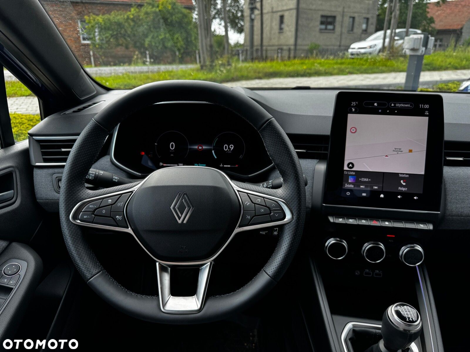 Renault Clio - 11