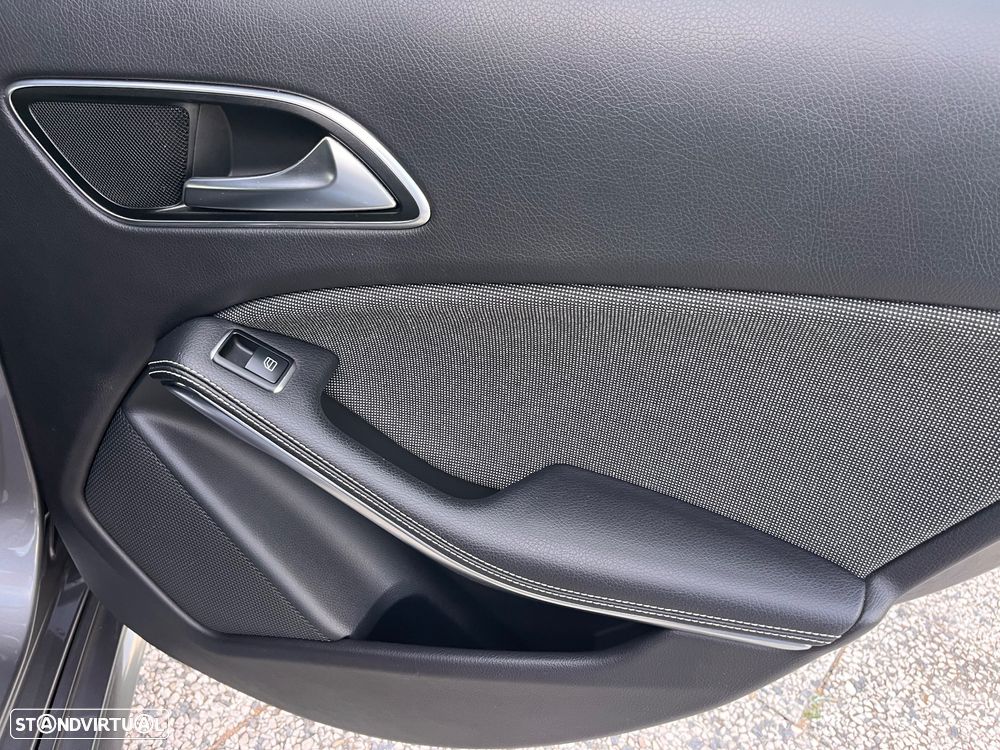 Mercedes-Benz A 180 d AMG Line Aut. - 27