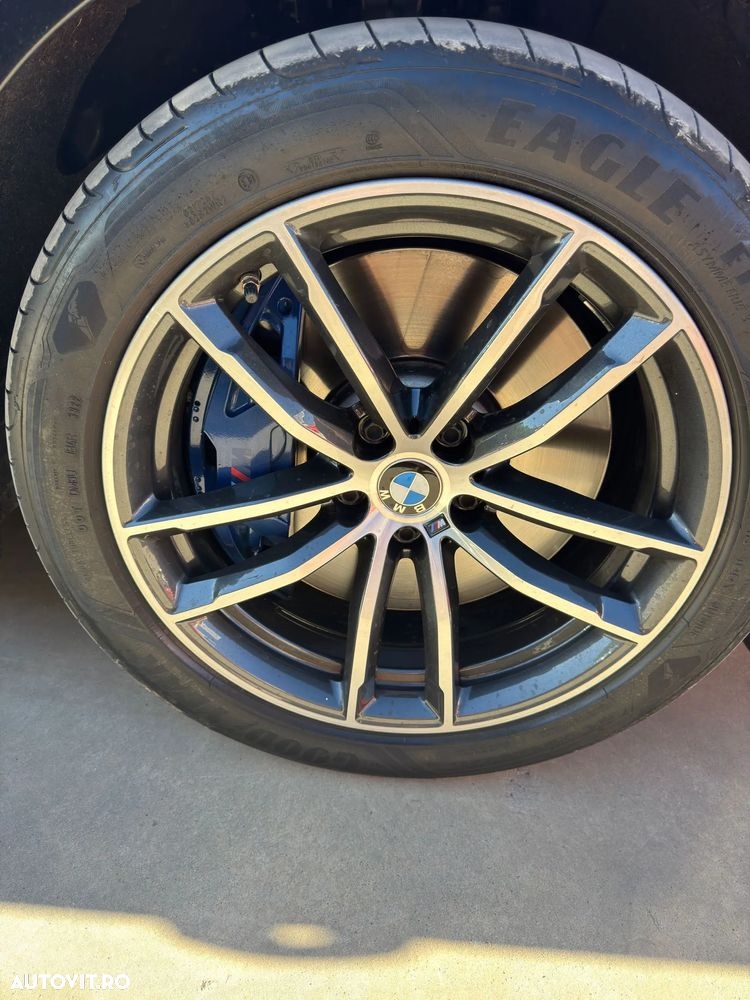 BMW Seria 5 530d xDrive AT MHEV - 9