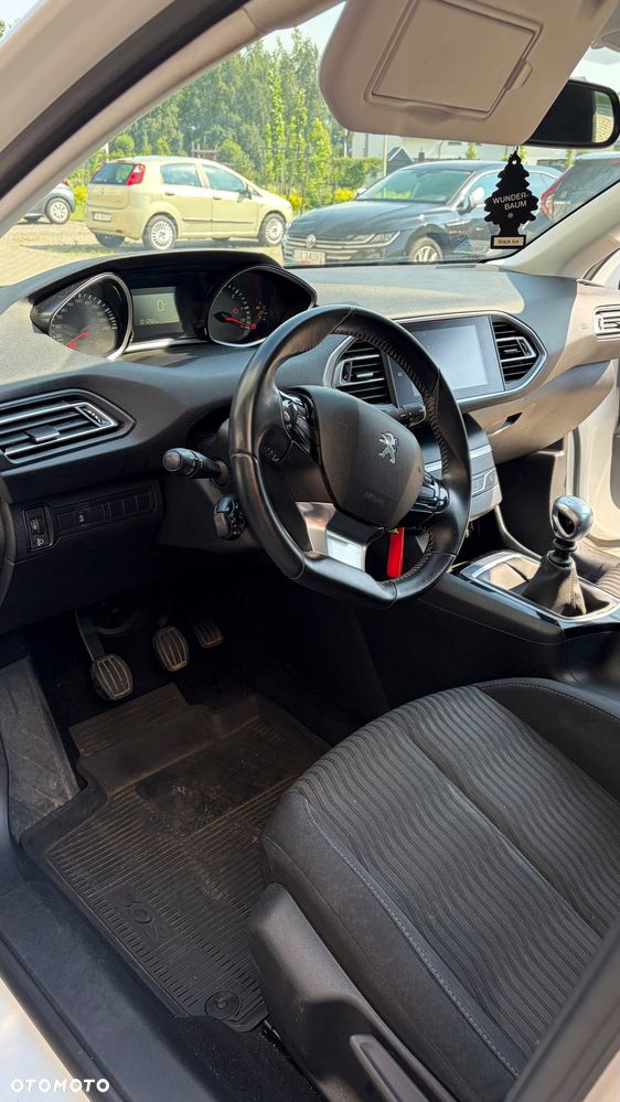 Peugeot 308 BlueHDi 130 Stop & Start Active - 8