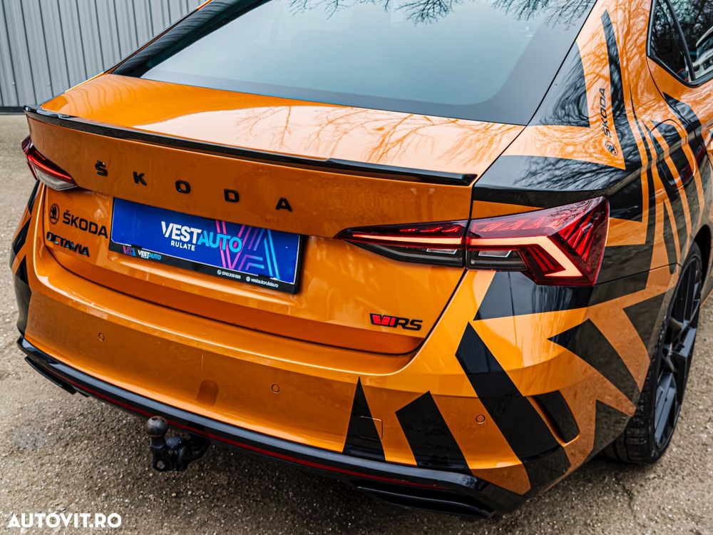 Skoda Octavia 2.0 245 TSI DSG RS - 36