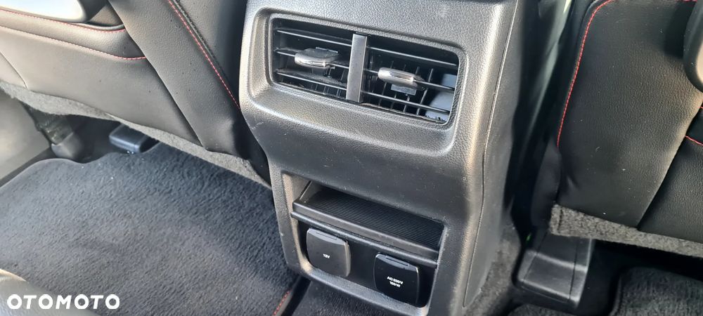 Ford S-Max 2.0 EcoBlue ST-Line - 29
