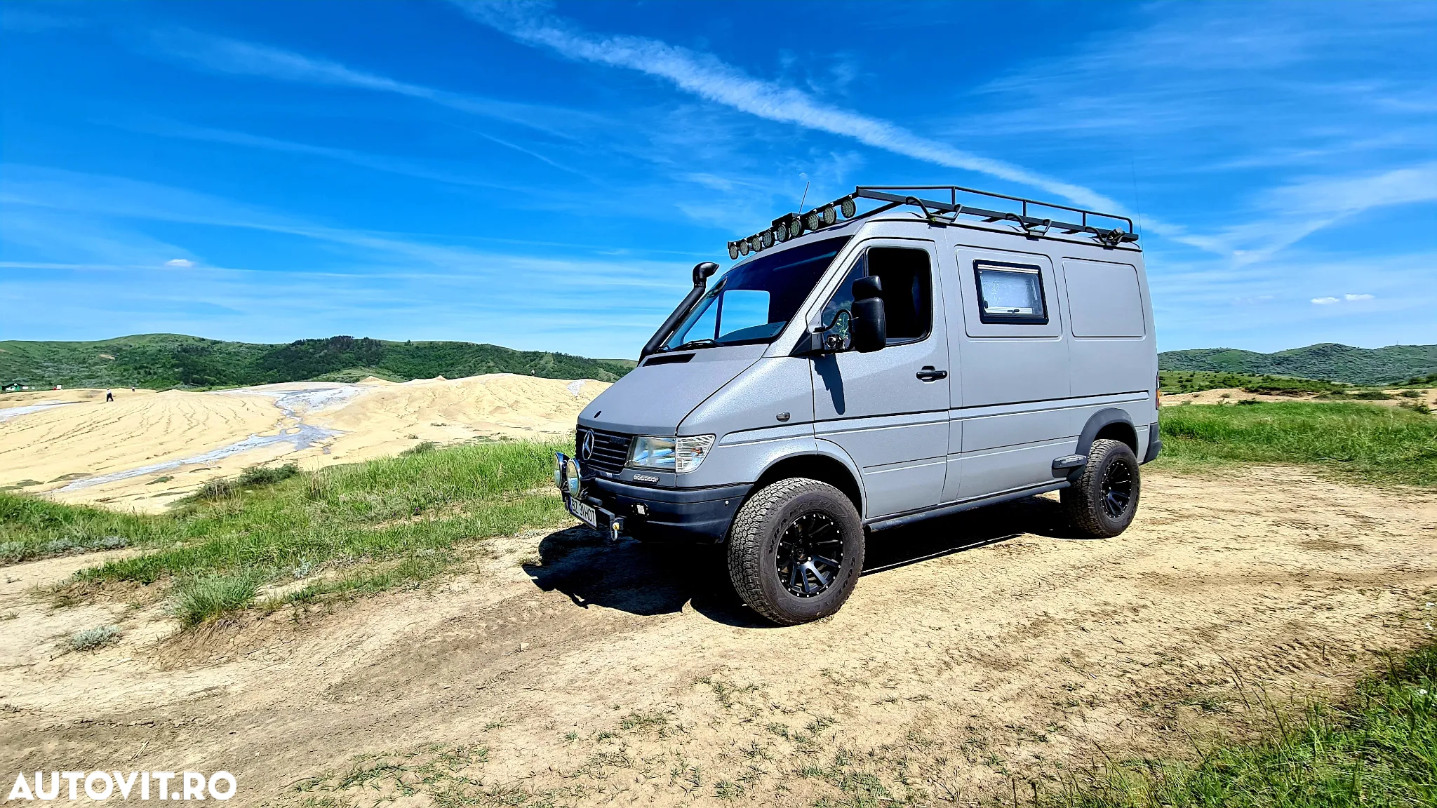Mercedes-Benz Sprinter - 4