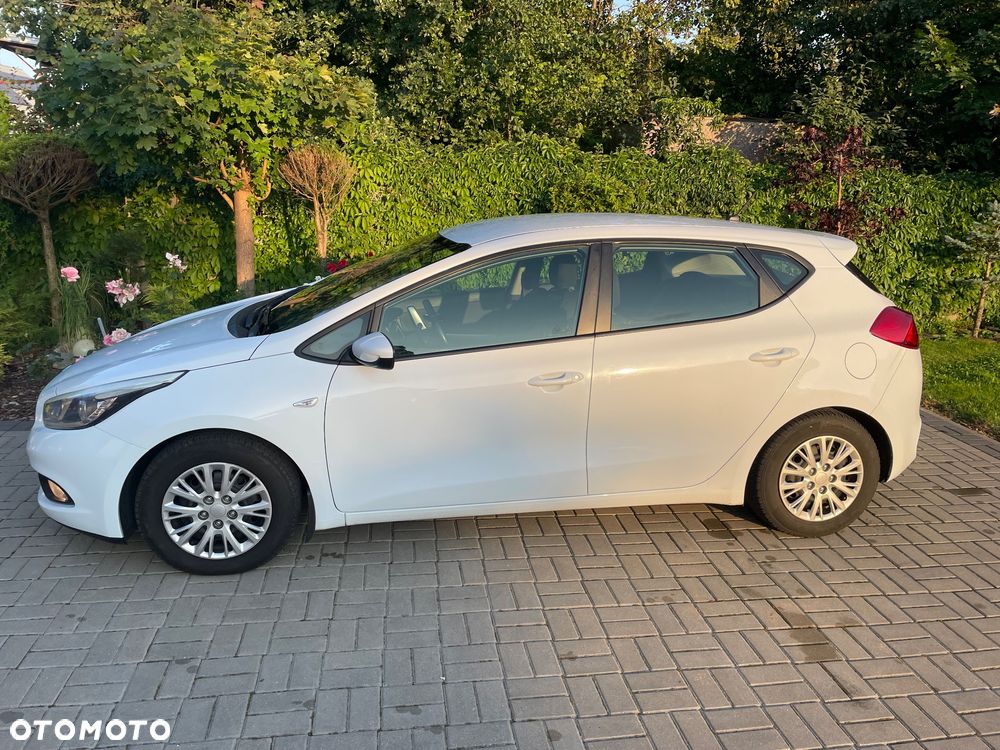 Kia Ceed Cee'd 1.4 CRDi L - 4