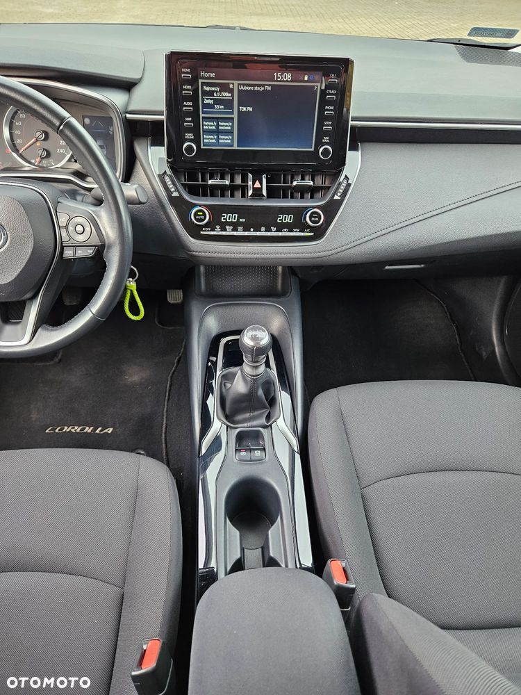 Toyota Corolla 1.5 Comfort - 24