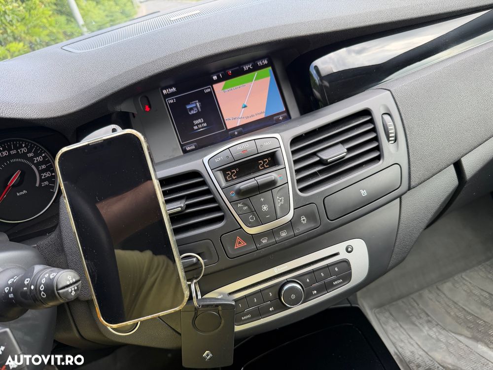 Renault Laguna 2.0dCi BOSE - 13