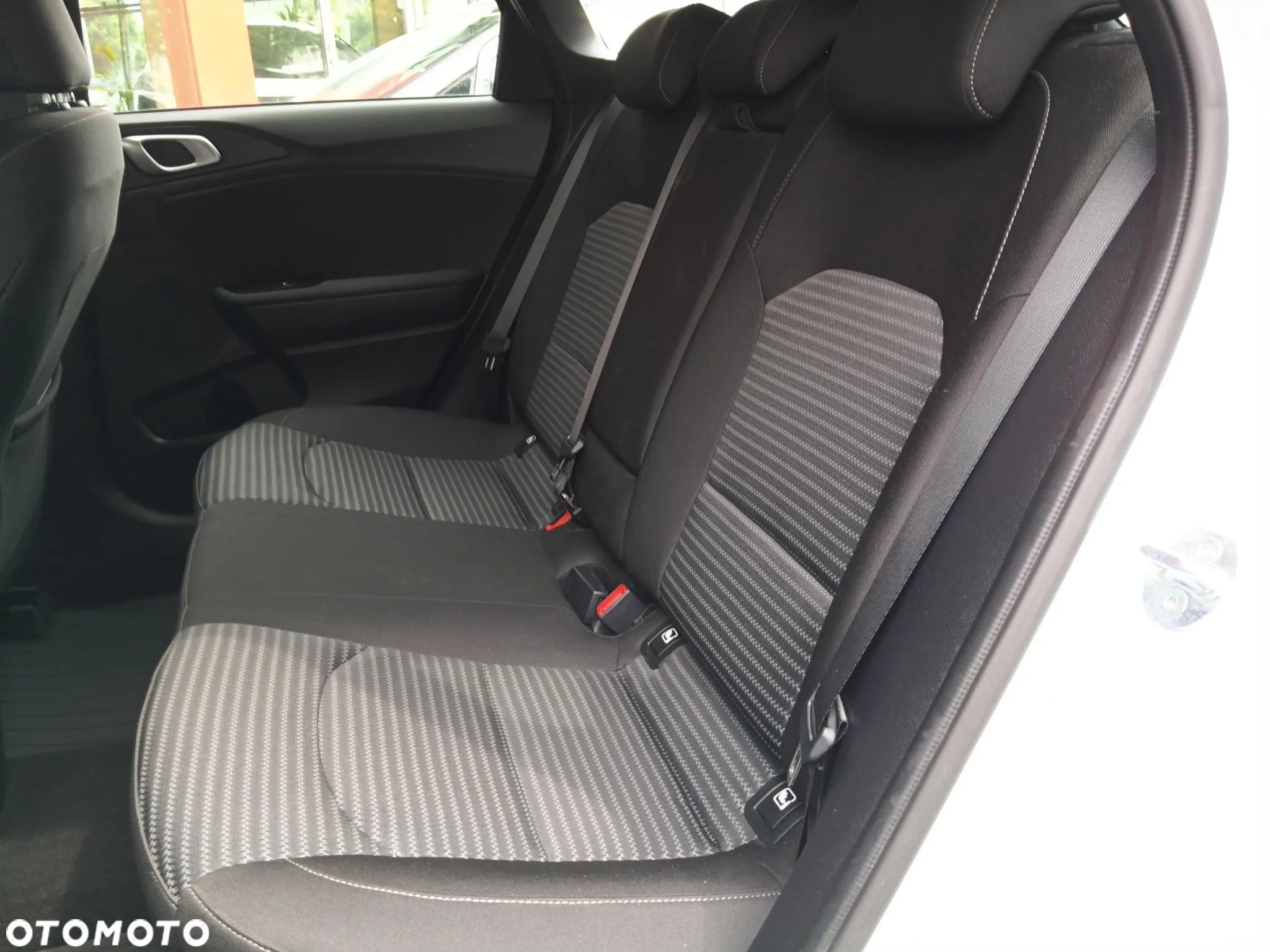 Kia Ceed 1.5 T-GDI M DCT - 15