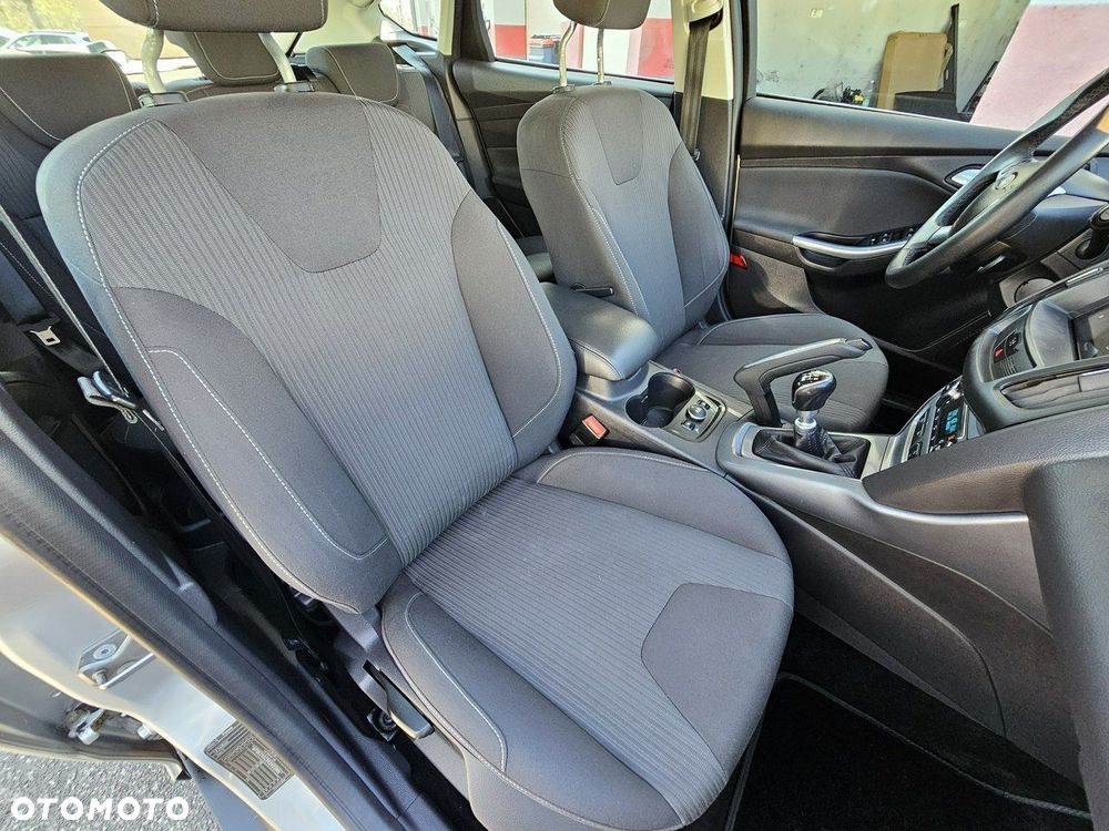 Ford Focus 1.6 EcoBoost Gold X (Edition) - 12