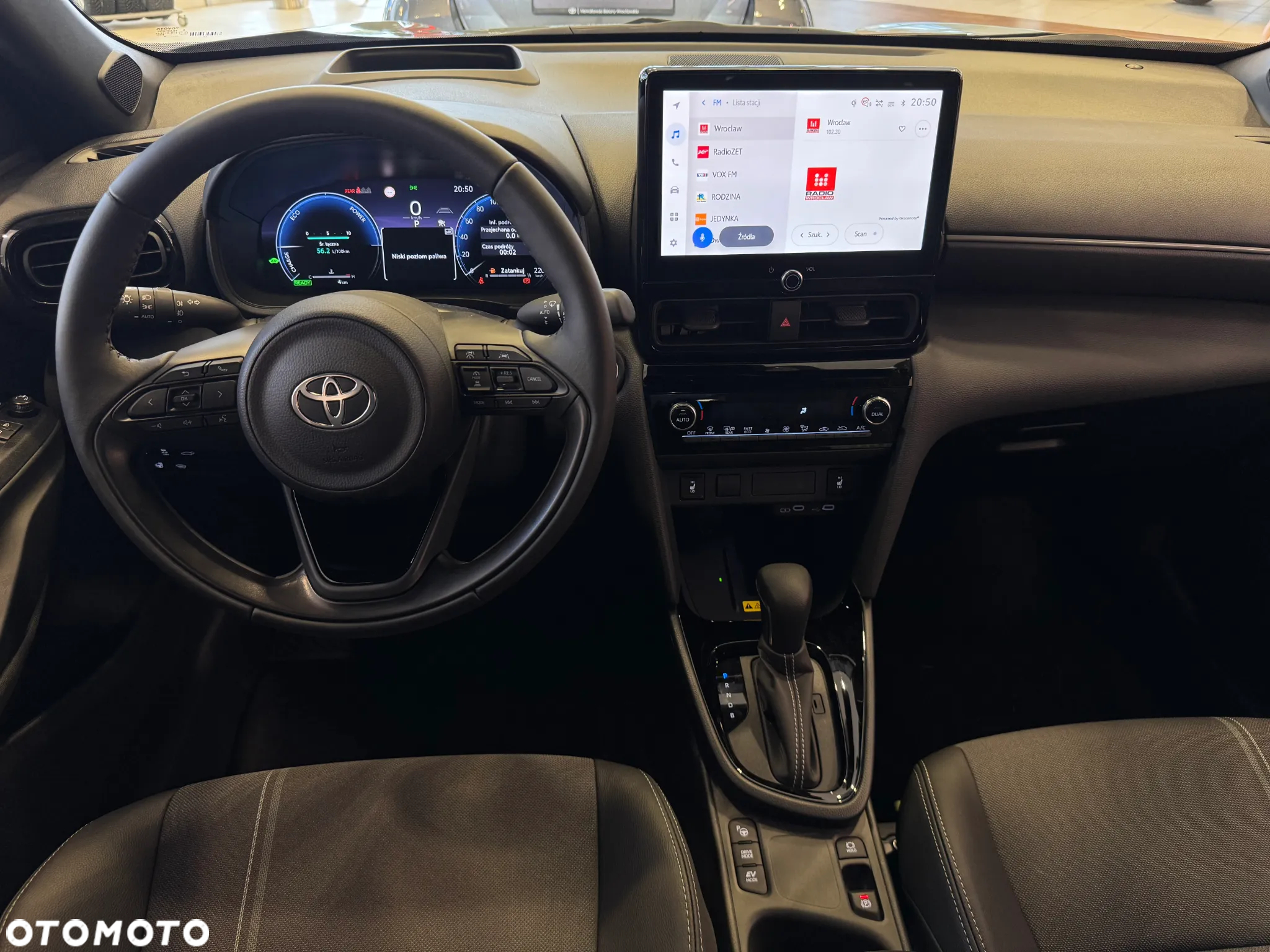 Toyota Yaris Cross Hybrid 1.5 Premiere Edition - 11