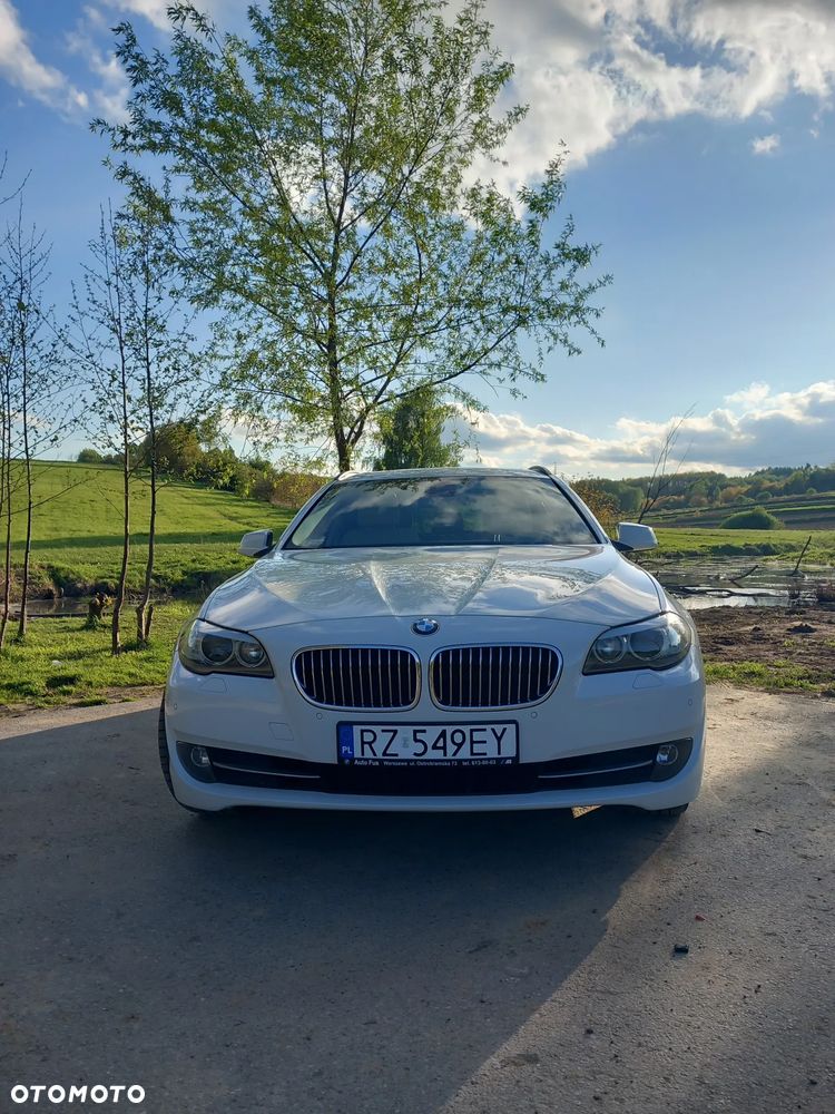 BMW Seria 5 523i - 20