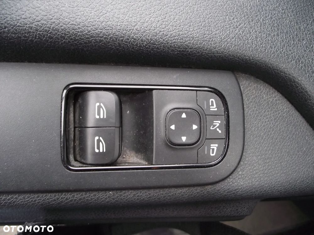 Mercedes-Benz Sprinter 907.253 - 19