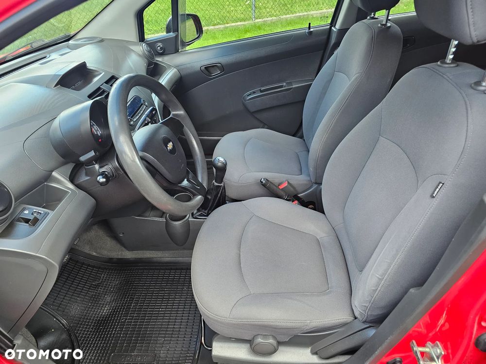 Chevrolet Spark 1.0 LS - 30