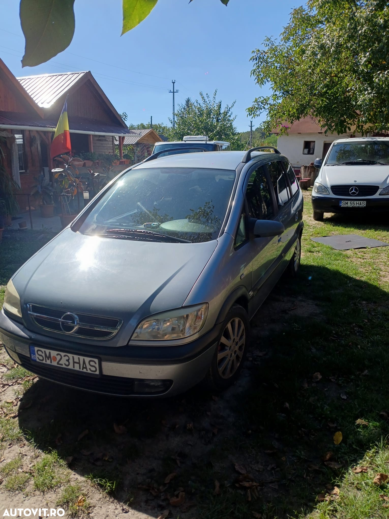 Opel Zafira 2.0 TDi Comfort - 4