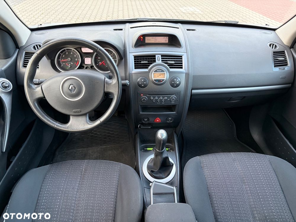 Renault Megane 1.6 16V Authentique - 7